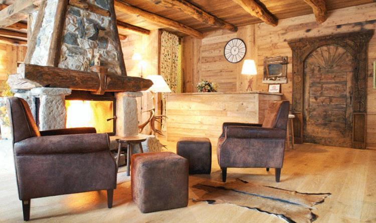 فندق Relais Del Nazionale فيرنانتِّه المظهر الخارجي الصورة